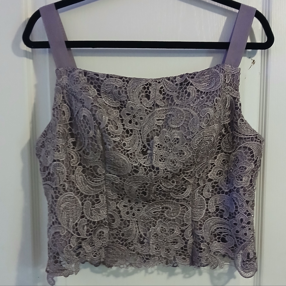 NWT*Elegant Lavendar Lace Top-L